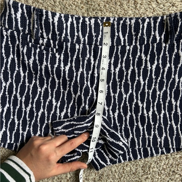 🦋 LOFT Blue White The Riviera Short Shorts Casual Formal Vacation 4 - Picture 6 of 7